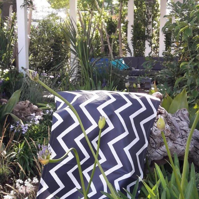 Fleur de Soleil - Chemin de table Chevron anthracite