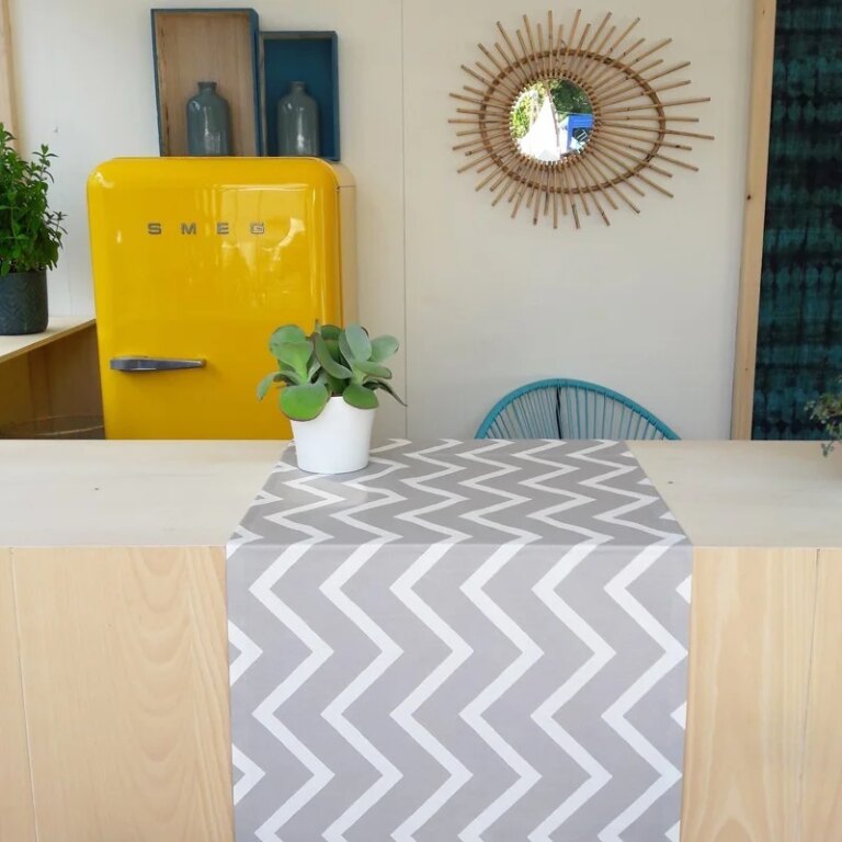 Fleur de Soleil - Chemin de table Chevrons beige