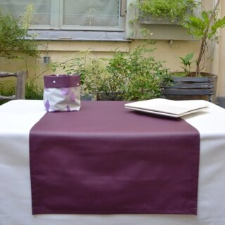 Chemin de table prune par la marque Fleur de Soleil Fleur de Soleil - Chemin de table prune