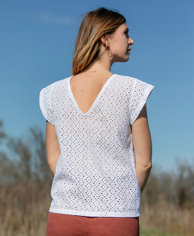 April et C - Top Alma - broderie anglaise