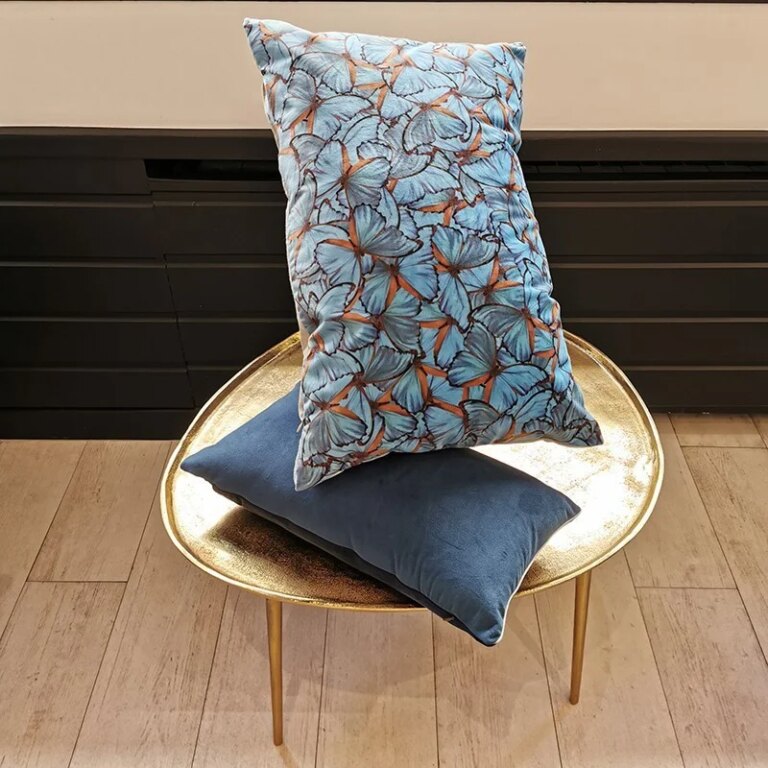 Fleur de Soleil - Coussin velours papillons turquoise