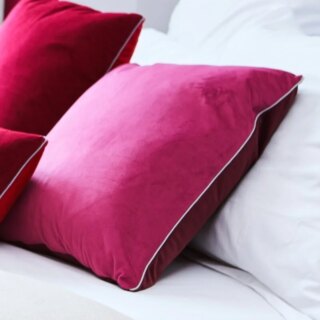 Fleur de Soleil - Coussin velours rose