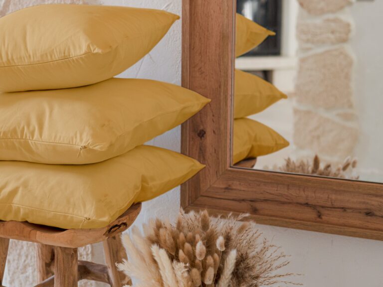Dejorine - Housse de coussin unie en Coton - Jaune – 60x60cm / Standard