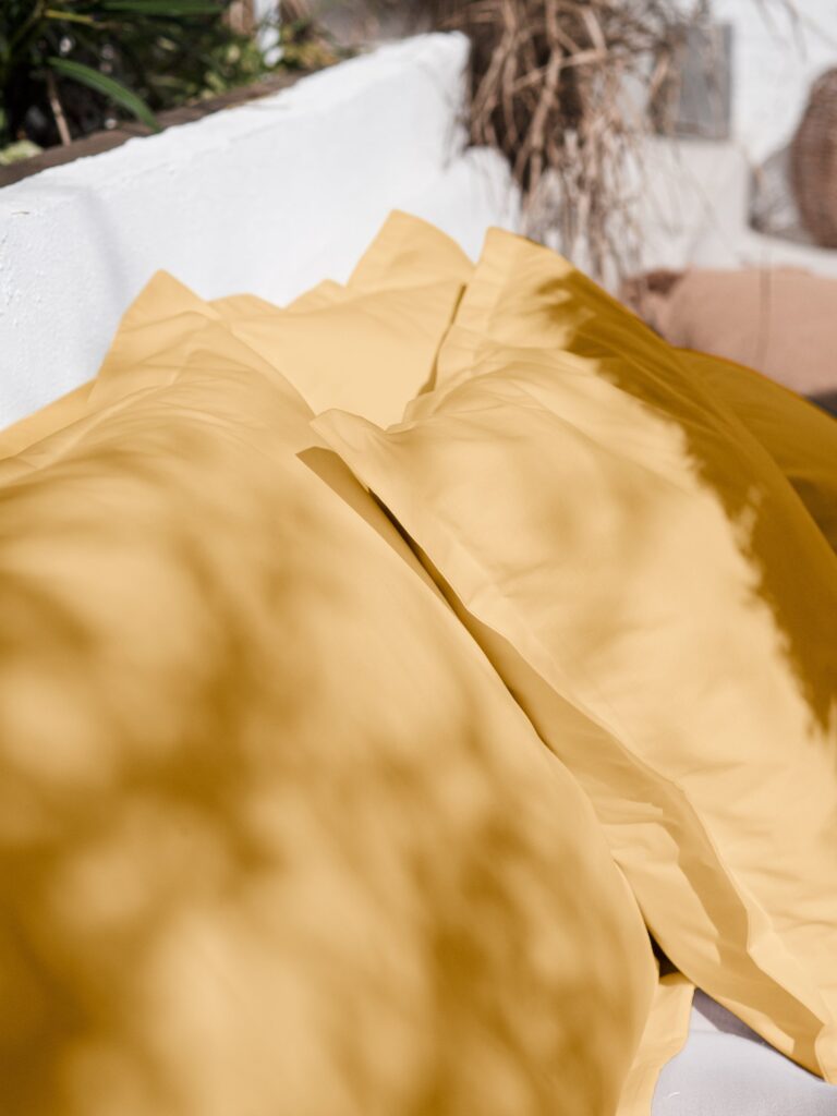 Dejorine - Housse de coussin unie en Coton - Jaune – 60x60cm / Standard