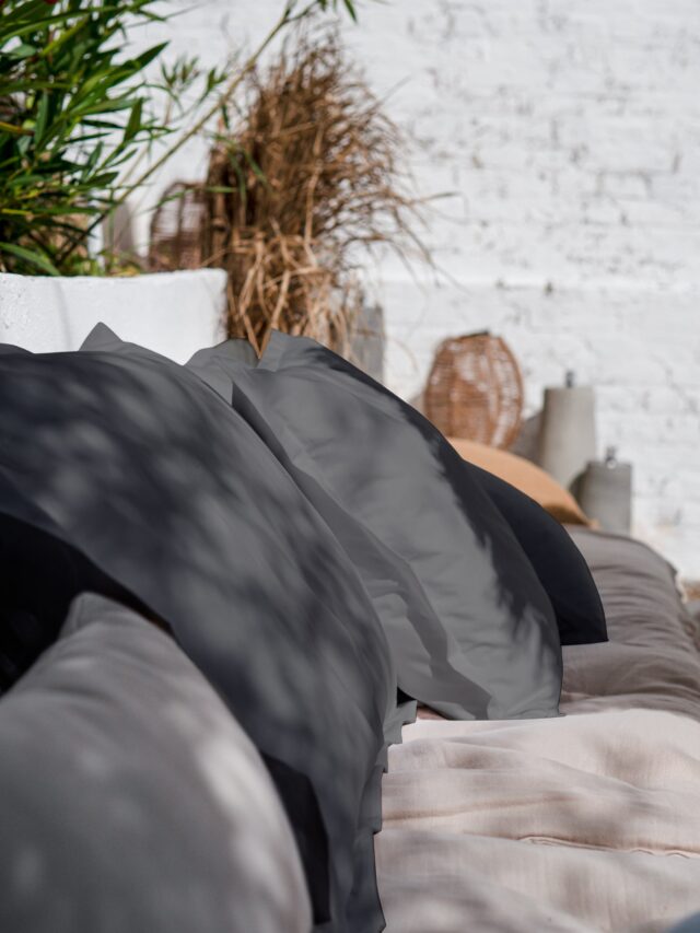 Dejorine - Housse de coussin unie en Coton - Gris souris