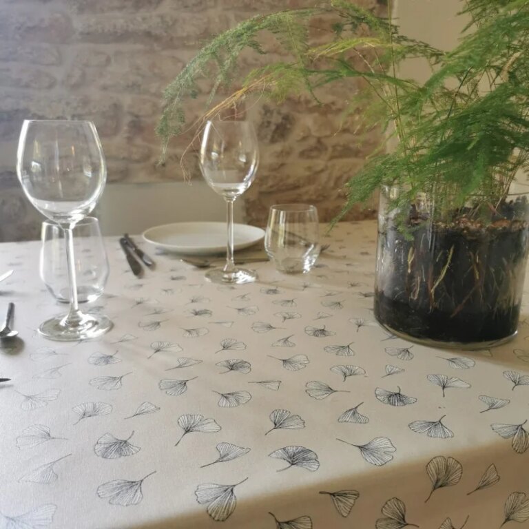 Fleur de Soleil - Nappe enduite Ginkgo Sable