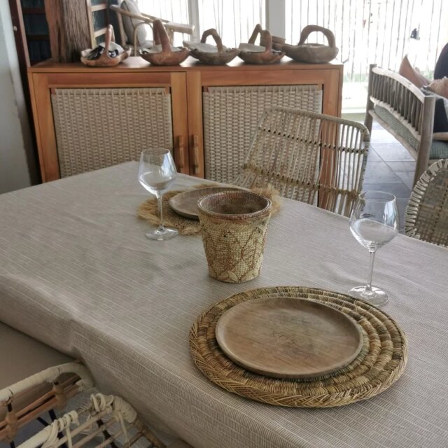 Fleur de Soleil - Nappe enduite ronde ou ovale Bambou Taupe