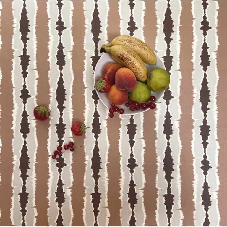 Fleur de Soleil - Nappe coton enduit ronde ou ovale ikat chocolat