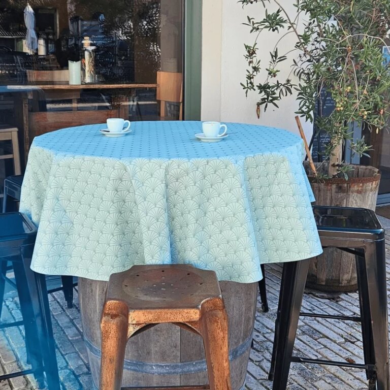 Fleur de Soleil - Nappe enduite ronde ou ovale Papyrus vert d'eau