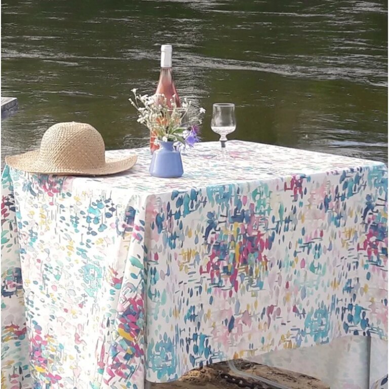 Fleur de Soleil - Nappe enduite ronde ou ovale Reflets Turquoise