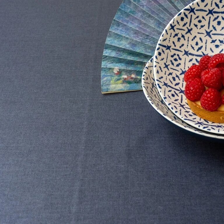 Fleur de Soleil - Nappe enduite ronde ou ovale unie gris anthracite – Ovale 160x220cm