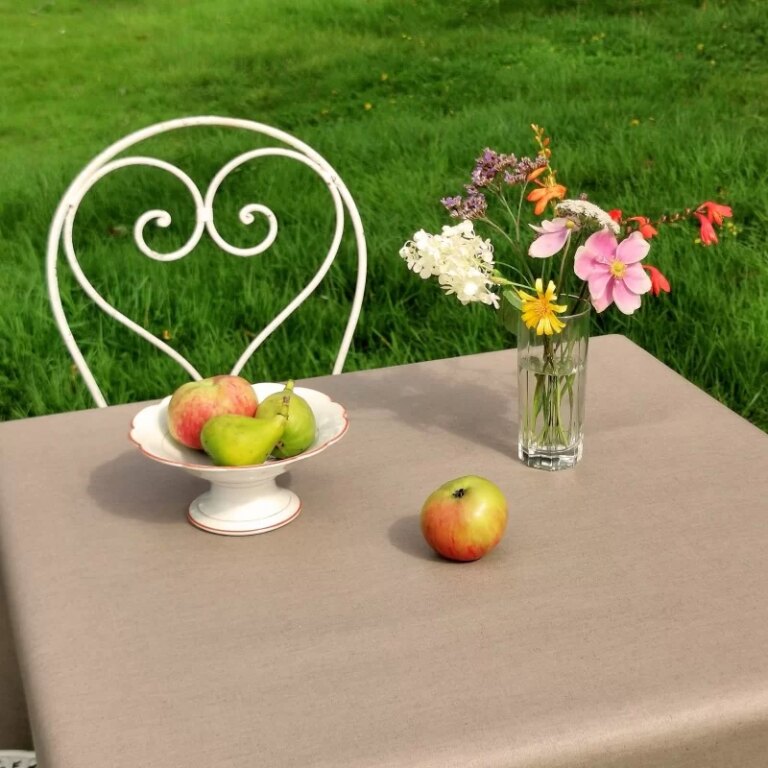 nappe enduite ronde ou ovale unie taupe coton lin Fleur de Soleil - Nappe enduite ronde ou ovale lin/coton taupe