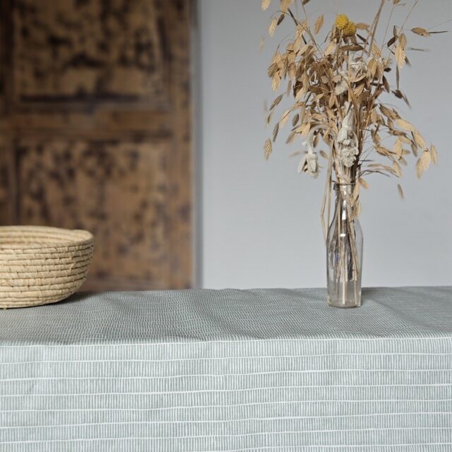 Fleur de Soleil - Nappe ronde ou ovale enduite Bambou vert