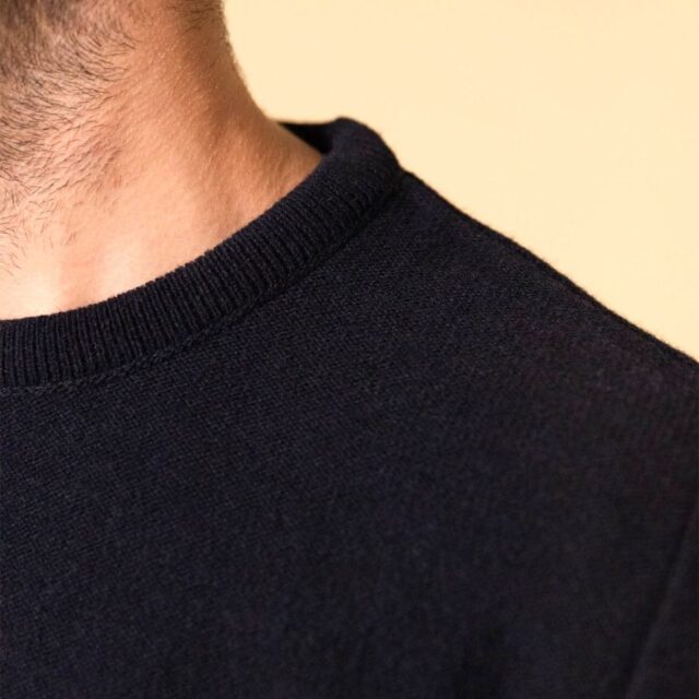 1083 - PULL UNI BLEU 770 VOLONTAIRE laine recyclee Homme