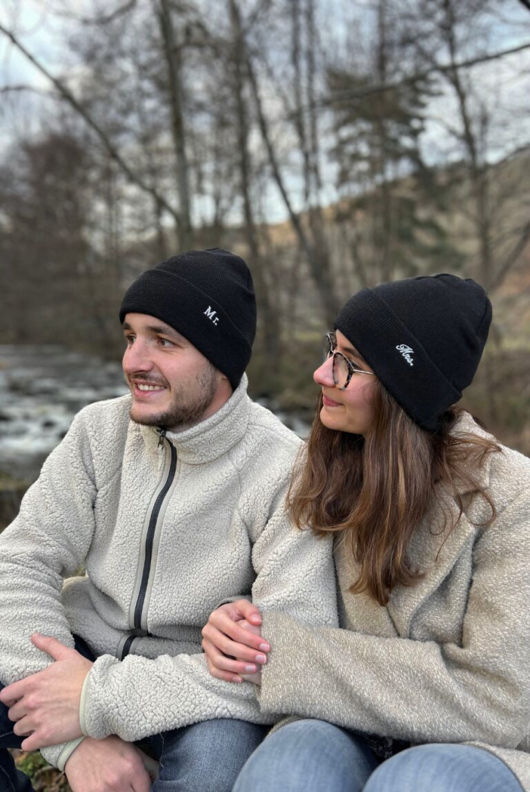 Maison Bonnefoy - Lots de 2 bonnets assortis Saint-Valentin Mrs & Mr