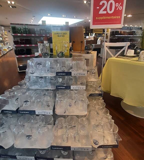 Magasin d'usine d'Arc France à Arques