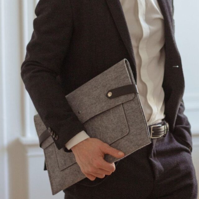 Saint-Lazare - Pochette ordi personnalisable