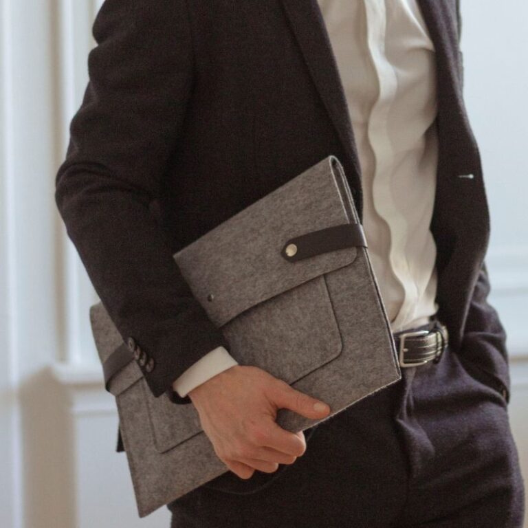 Saint-Lazare - Pochette ordi personnalisable