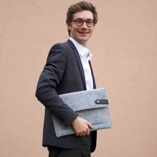 Saint-Lazare - Pochette ordi personnalisable