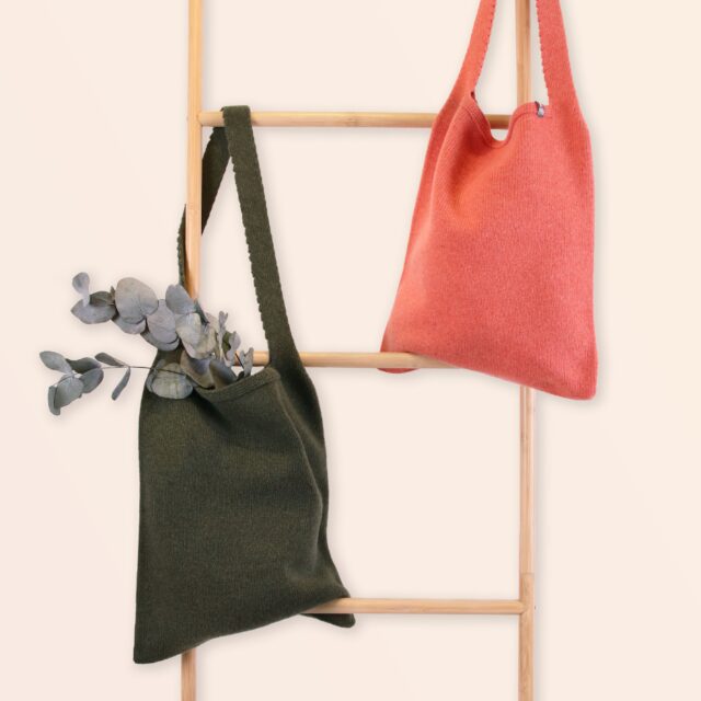 Maison Bonnefoy - Sac Olivia en maille en matière recyclée Corail