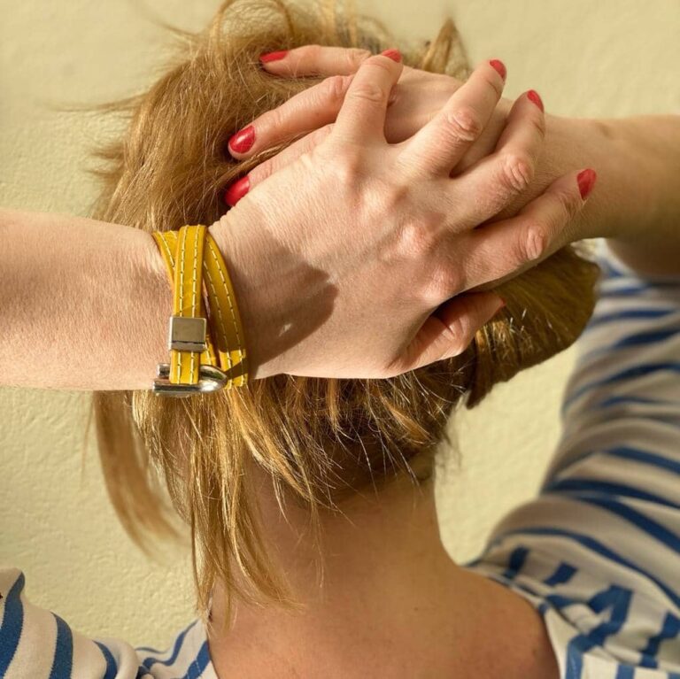 Maison Mallow - Bracelet en cuir Jaune Moutarde et fermoir Argent