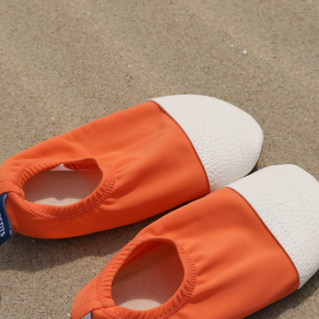 Les Pas Petits - Les Petites Clémentines