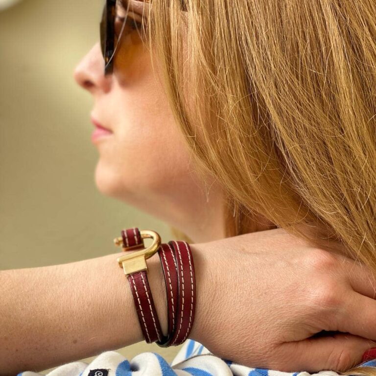 Maison Mallow - Bracelet en cuir Bordeaux fermoir doré à l'or fin