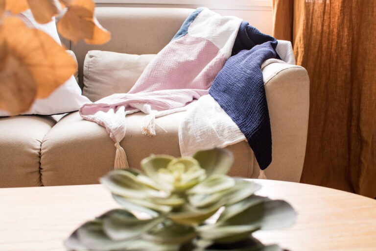 Maison Mallow - Plaid  Sunrise – Couvre-Lit ou Fouta de Plage en double gaze de coton