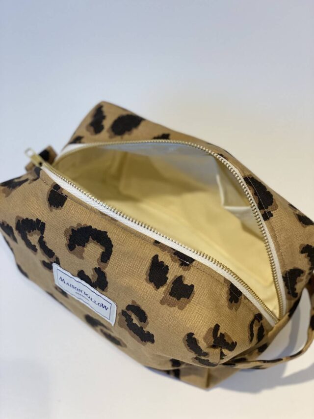 Maison Mallow - Trousse de Toilette Léopard Camel