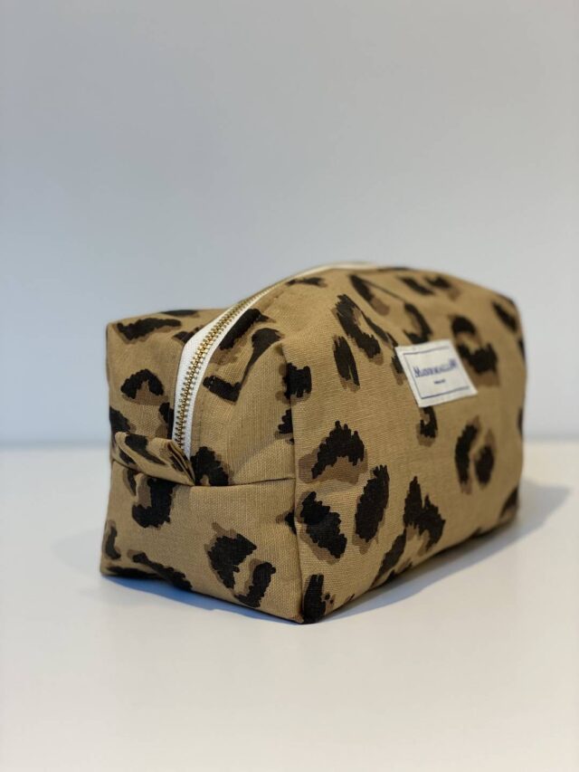 Maison Mallow - Trousse de Toilette Léopard Camel