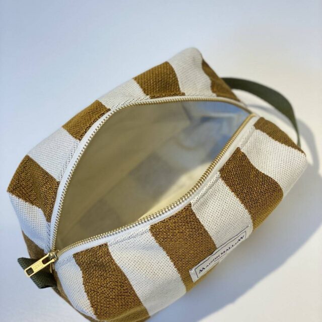 Maison Mallow - Trousse de Toilette à Rayures Camel