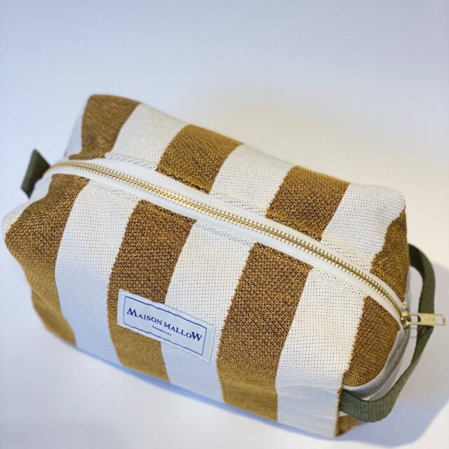 Maison Mallow - Trousse de Toilette à Rayures Camel