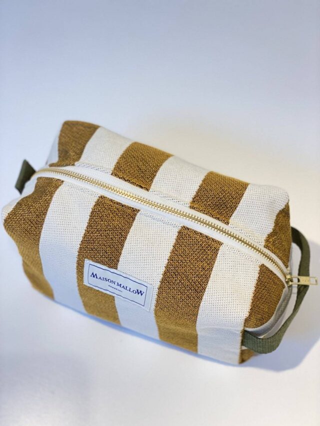 Maison Mallow - Trousse de Toilette à Rayures Camel