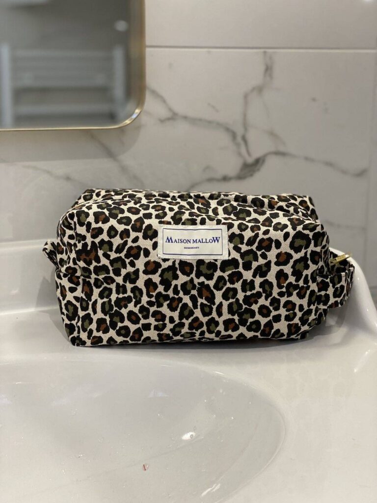 Maison Mallow - Trousse de Toilette Léopard Kaki