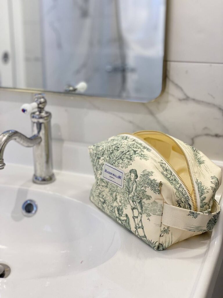 Maison Mallow - Trousse de Toilette Toile de Jouy Verte