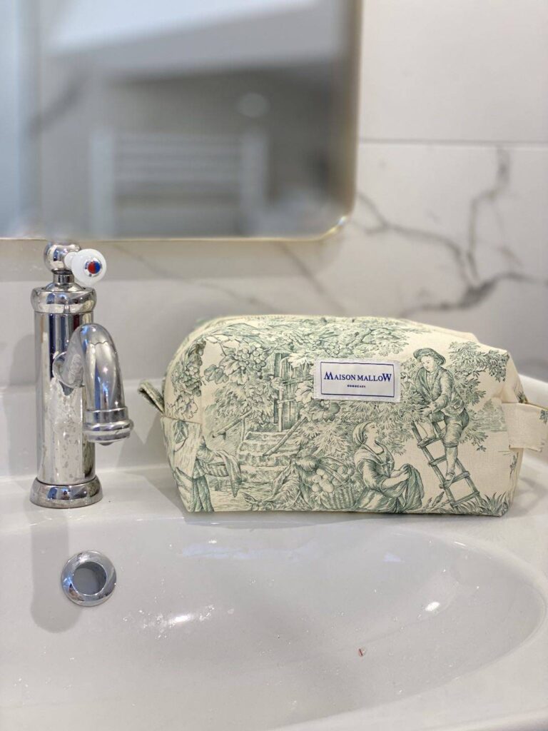 Maison Mallow - Trousse de Toilette Toile de Jouy Verte