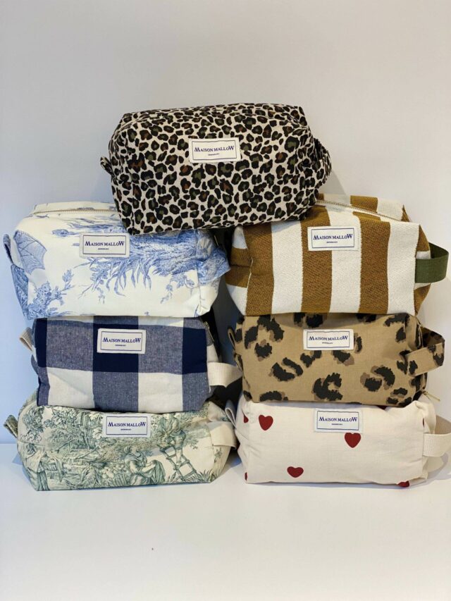 Maison Mallow - Trousse de Toilette Toile de Jouy Bleue