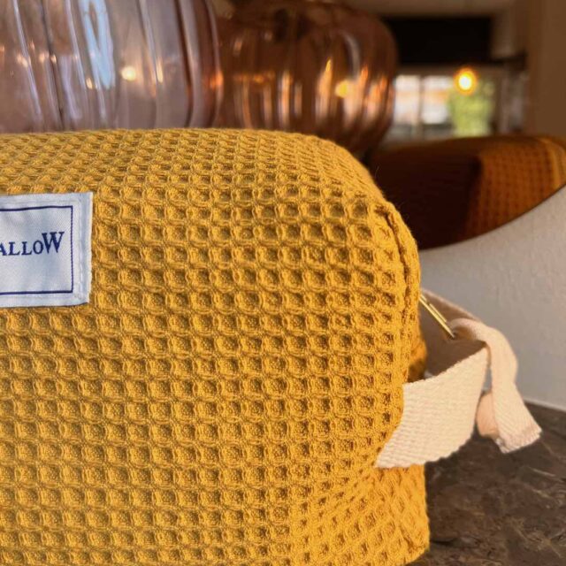 Maison Mallow - Trousse de Toilette Jaune Moutarde