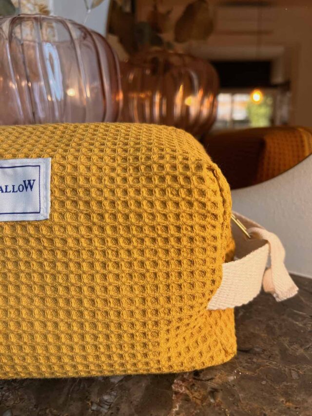 Maison Mallow - Trousse de Toilette Jaune Moutarde
