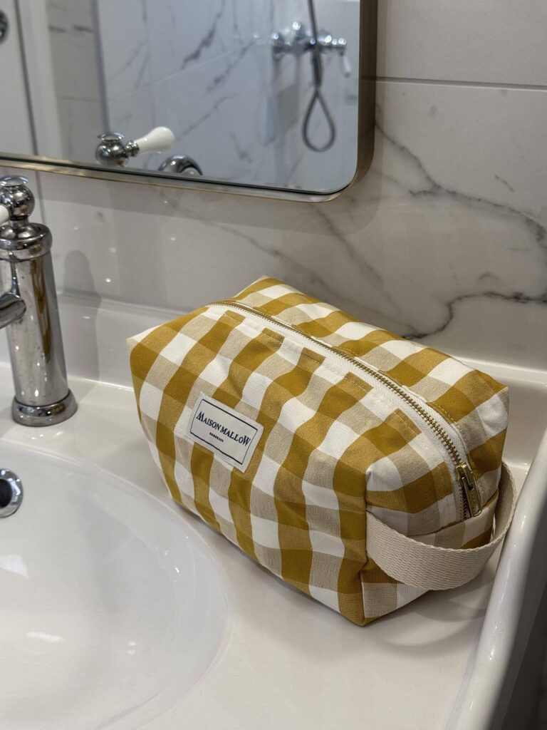 Maison Mallow - Trousse de Toilette à carreaux jaune moutarde