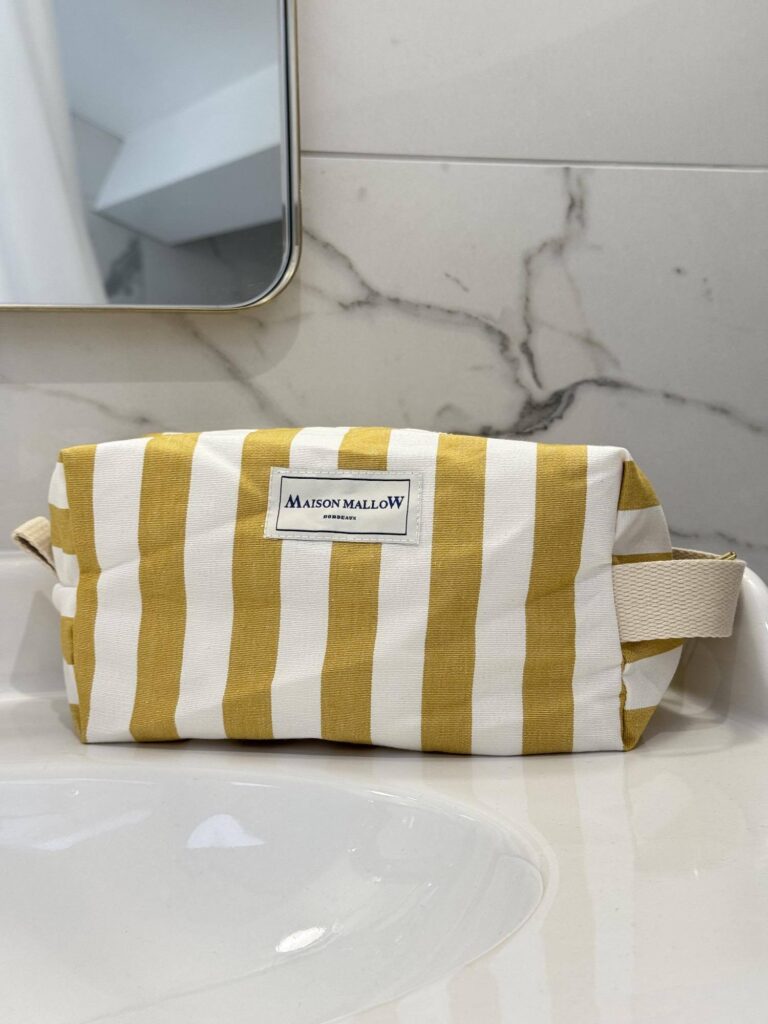 Maison Mallow - Trousse de Toilette à rayures jaune moutarde