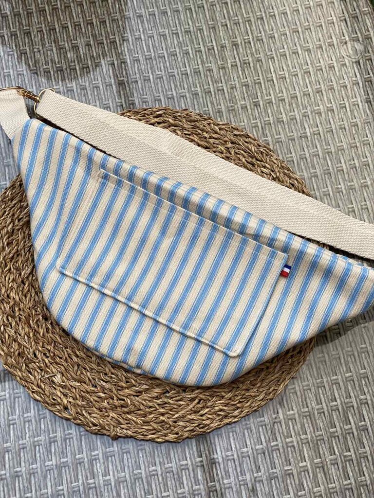 Maison Mallow - Sac Banane rayé bleu et blanc