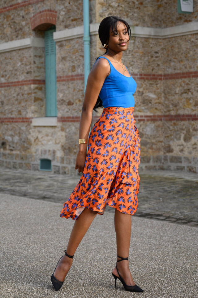 Nevice - Jupe orange fleurie porte feuille a nouer