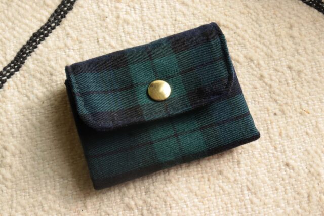 Maison Mallow - Mini Portefeuille à Tartan Marine et Vert