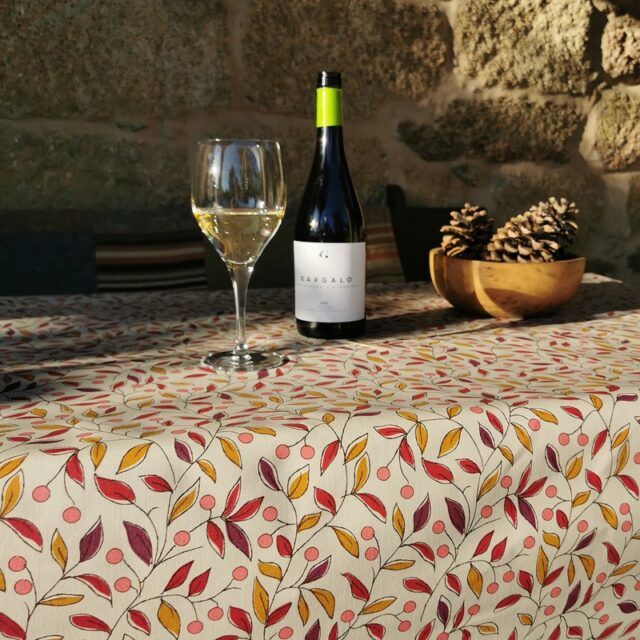 Fleur de Soleil - Chemin de table Tilleul prune