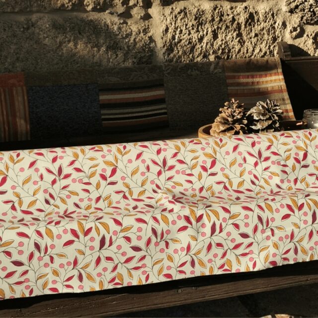 Fleur de Soleil - Chemin de table Tilleul prune