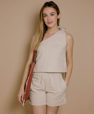 April et C - Short Gaston  Lin sable