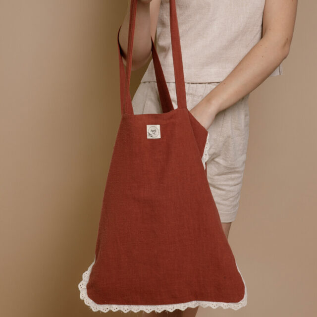 April et C - Totebag