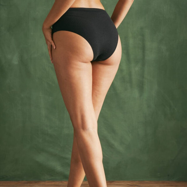 Lemahieu - Culotte taille haute en Coton BIO côtelé - Noir - Femme