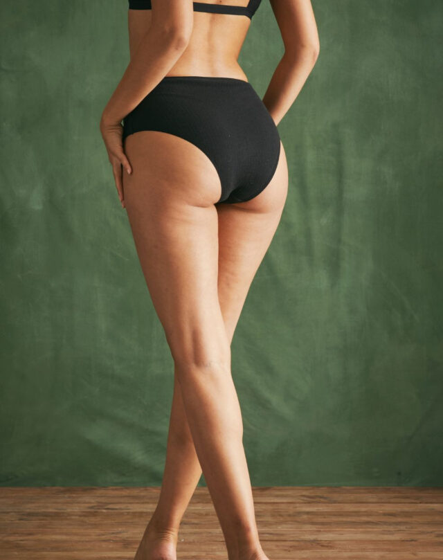 Lemahieu - Culotte taille haute en Coton BIO côtelé - Noir - Femme